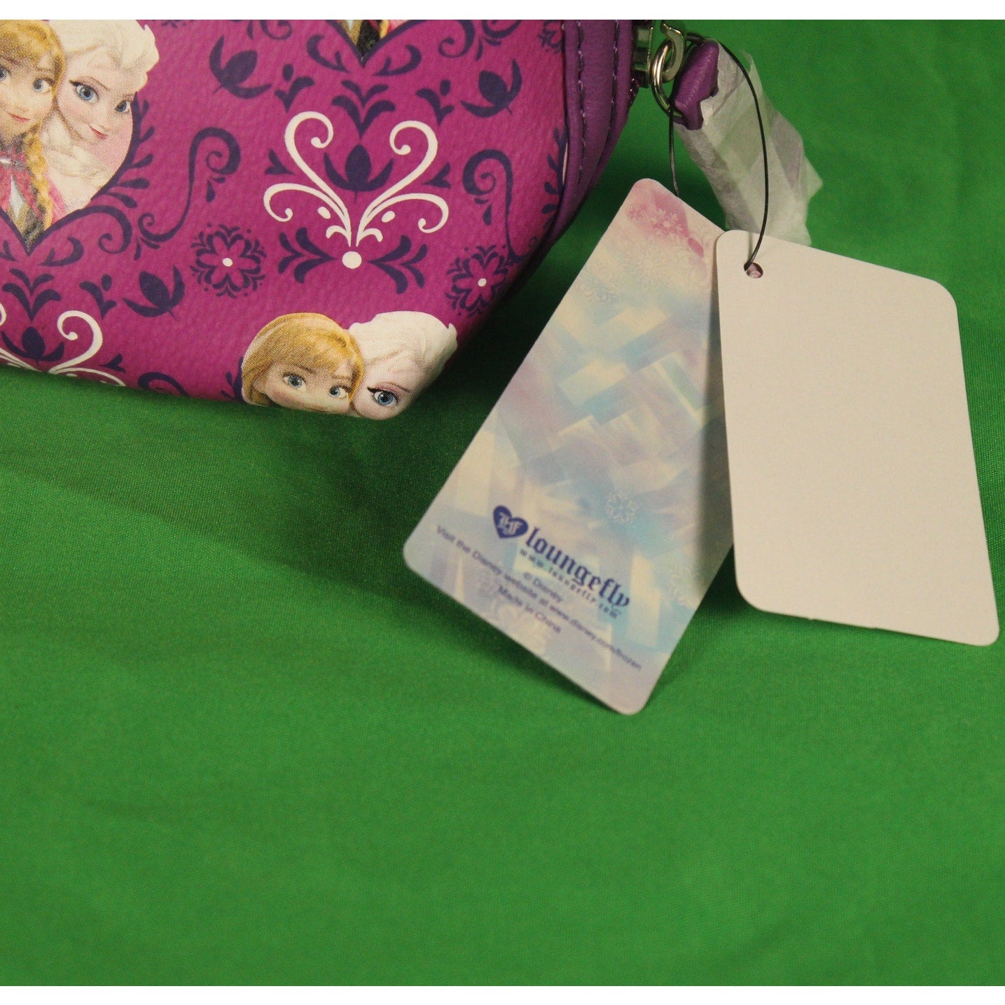 Loungefly Disney Frozen Heart Logo Makeup Bag • 2014 • Purple Faux Leather • NWT